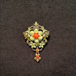 Vintage Joan Rivers Victorian-Style Garden Trellis Pin With Jeweler’s Pouch